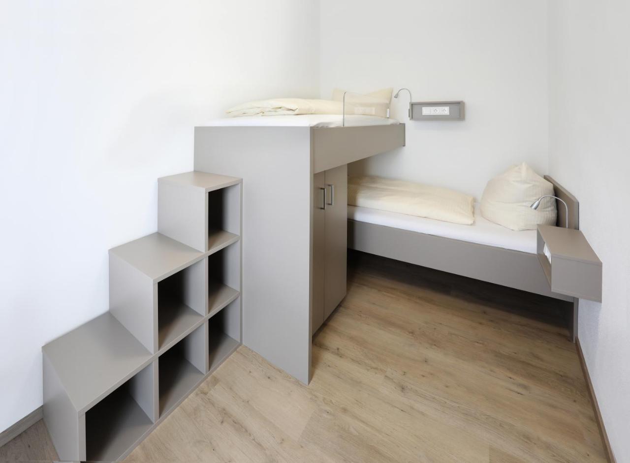 37 Aparthotel 3*