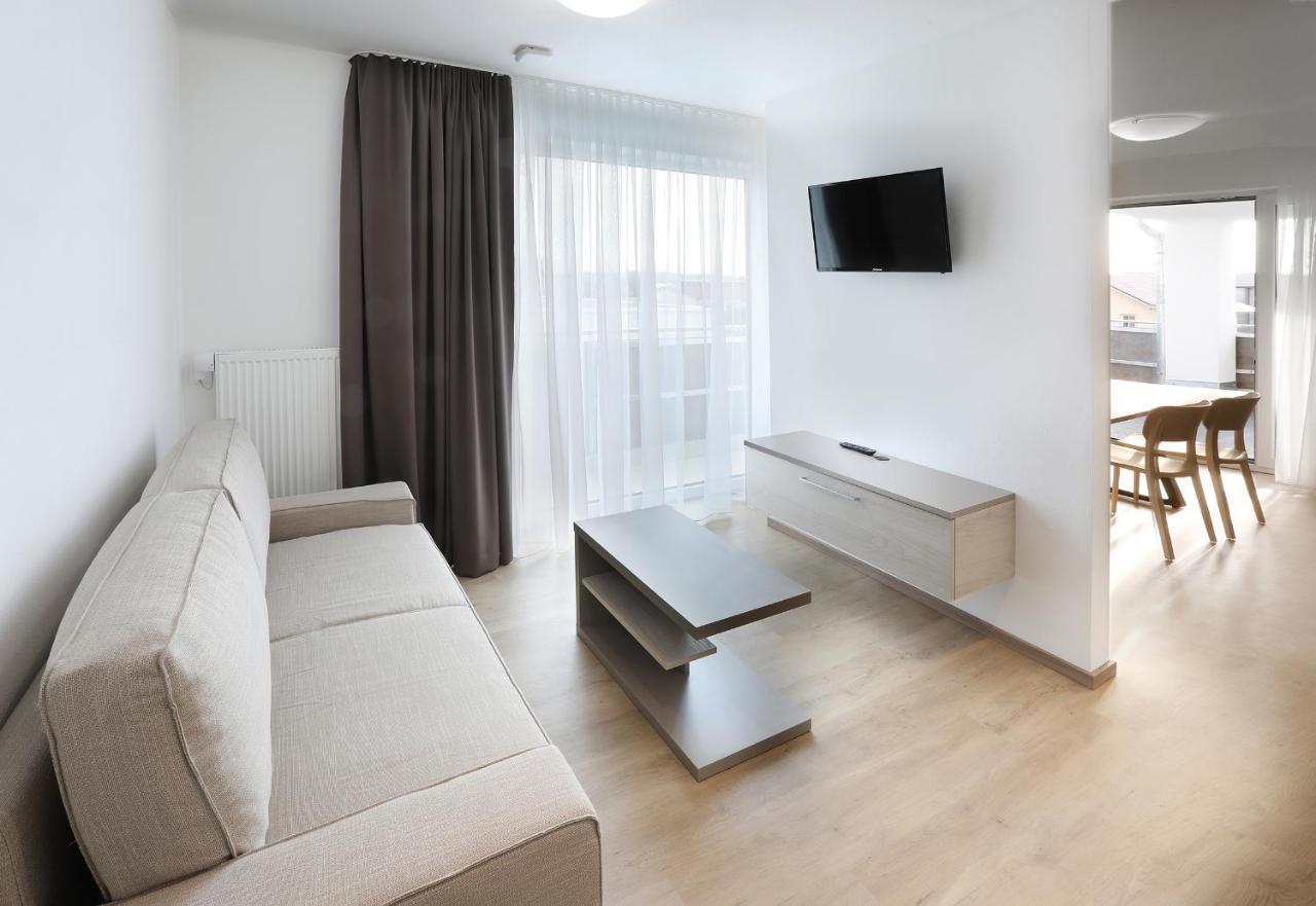 Aparthotel 37 3*